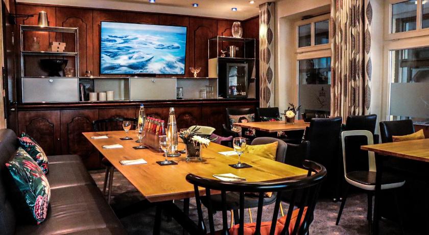 ガルヒング・バイ・ミュンヘン Hotel Konig Ludwig II 3つ星 ホテル 施設