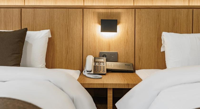 Image of Premium Deluxe Twin Room 6