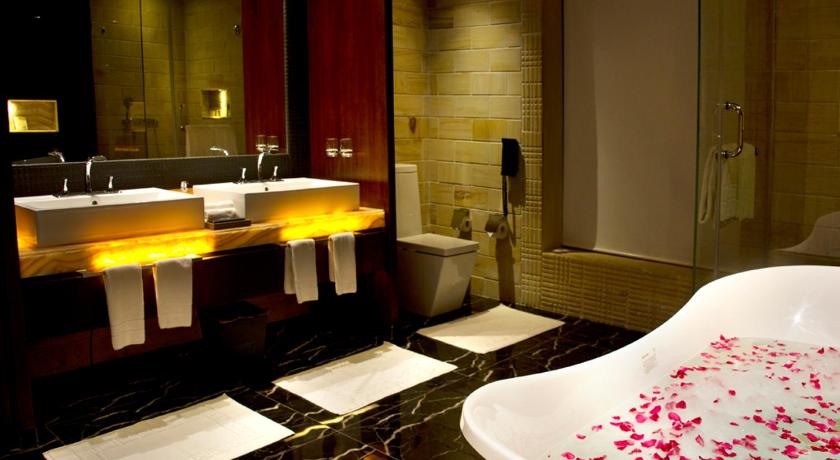Image of Luxury Resort King Room with 15-minute Pickleball Experience (subject to Availability) and Complimentary Access to Indore Gaming Zone 6