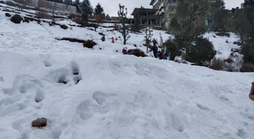 HOTEL HOWARD – Shimla, PA