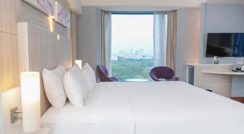 Image of Executive Room with King size bed 3