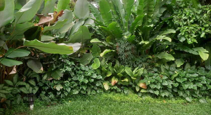 발리 ASTAGINA VILLA 3성급 호텔 외관