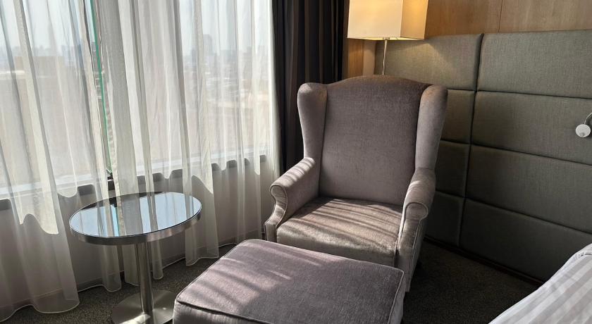 Image of Advantage Room, Guest room, 2 Queen, City view 1