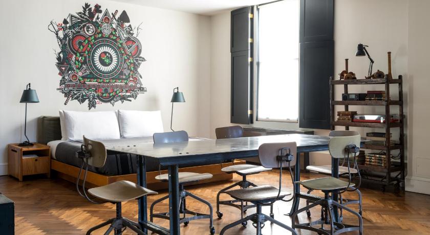 Image of Loft Suite 6