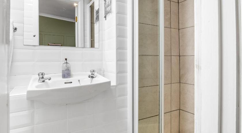 Image of Double Room 8