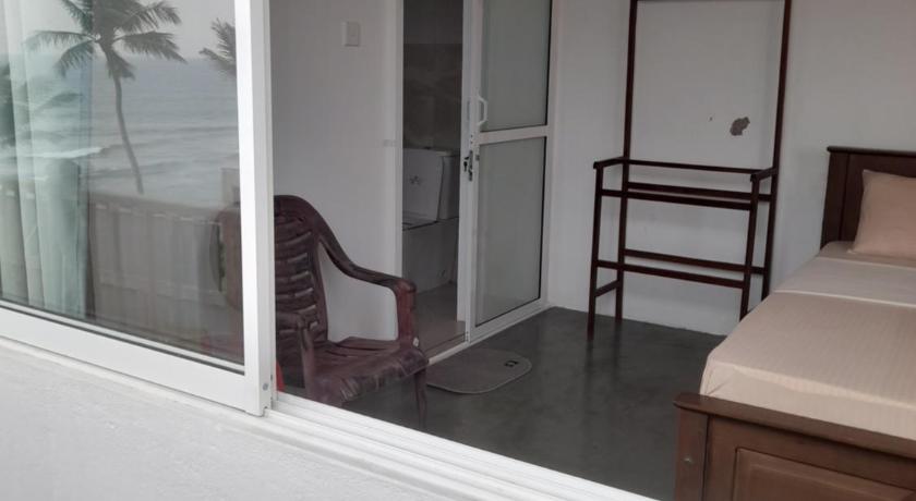 Hotel Remember - image 42