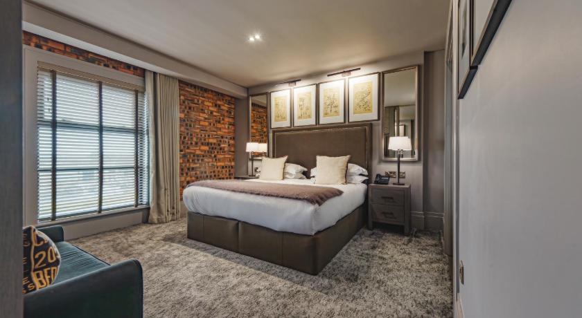 Image of Deluxe Suite 4