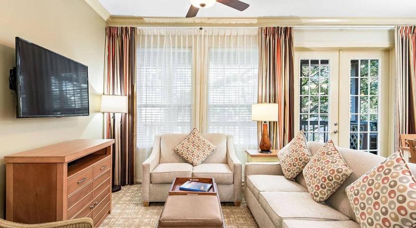 Image of Three-Bedroom Apartment 0