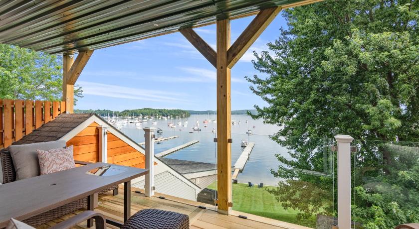 科尔切斯特 Lakeshore Vermont 住宿 泳池