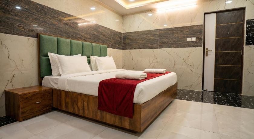 Chinnis Guest Inn Nellore Walkable distance from Bus stand