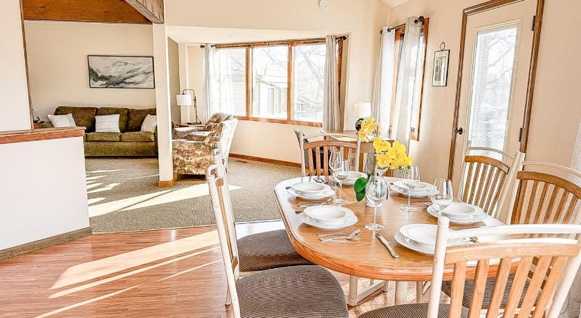 오세이지 비치 (MO) Sunbeam Shores 3Bed 3 Bath Pool-6PP 4성급 숙소 로비