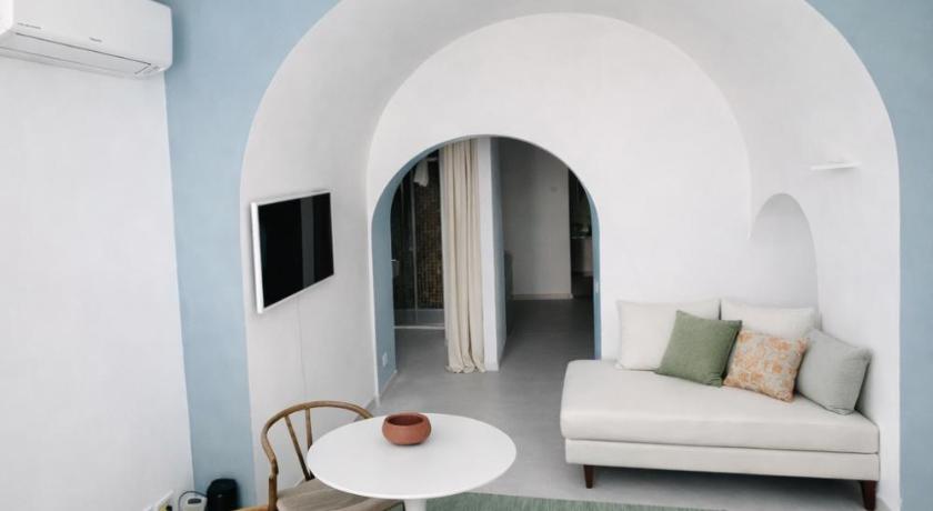 Casa Capri Mores