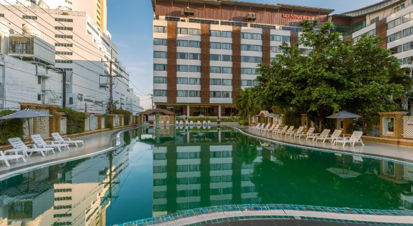 Mountain Beach Resort & Convention Center - image 16