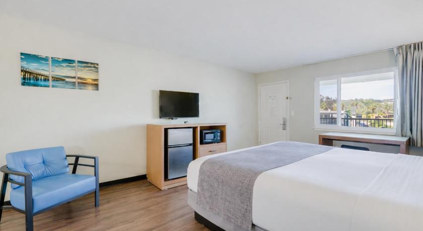 Image of King Room - Pet-Friendly 9