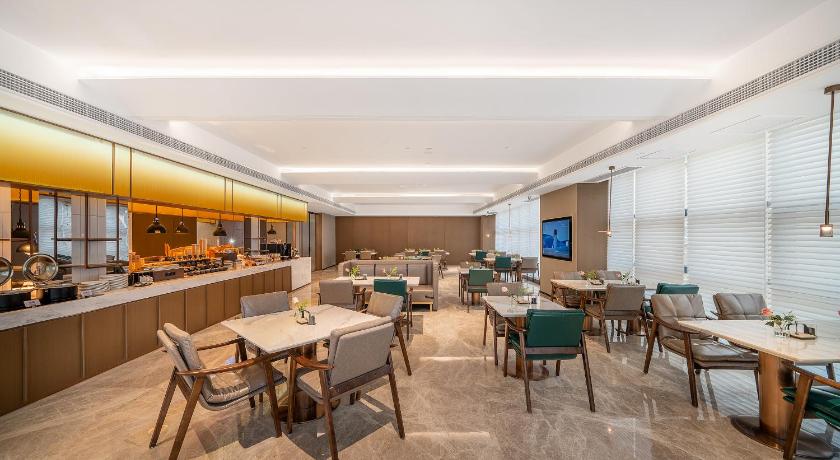 Atour Hotel Chengdu Tianfu New District Huayang Metro Station - image 10