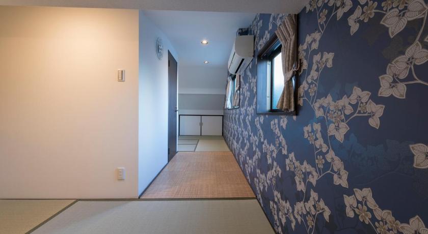 오사카 Permitted by Osaka city, family and large rooms 숙소 외관