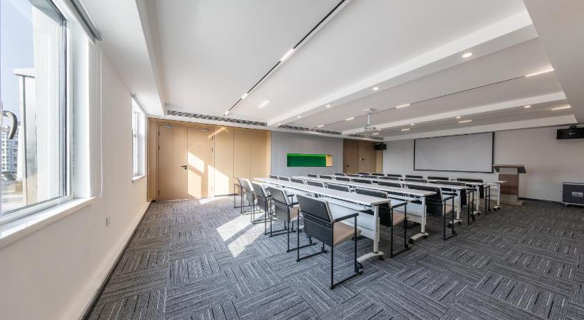 Atour Hotel Qingdao Chengyang MixC Zhengyang Middle Road - image 22