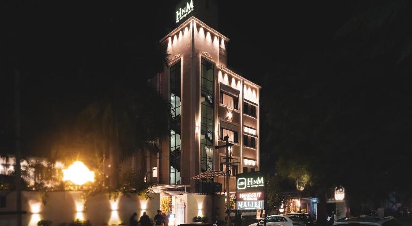 HnM-The Boutique Hotel - image 16