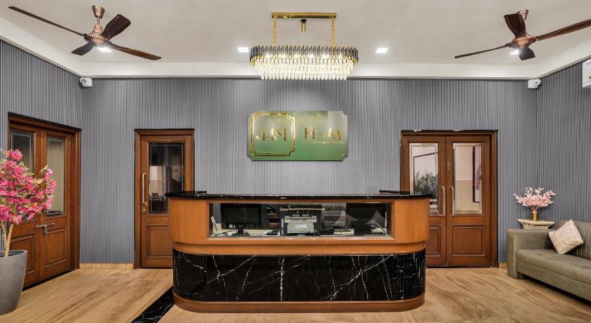 HnM-The Boutique Hotel - image 13