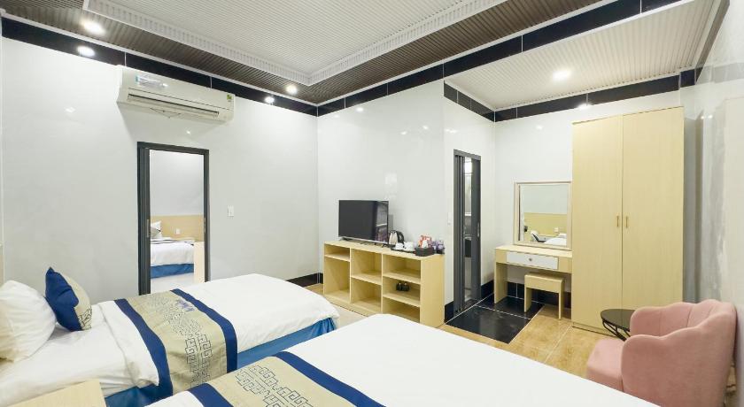 Image of Two-Bedroom Family 3