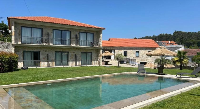 Pacos do Douro, Chambre privee avec piscine