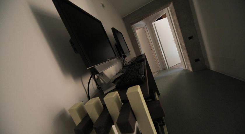 Dopa Hostel
