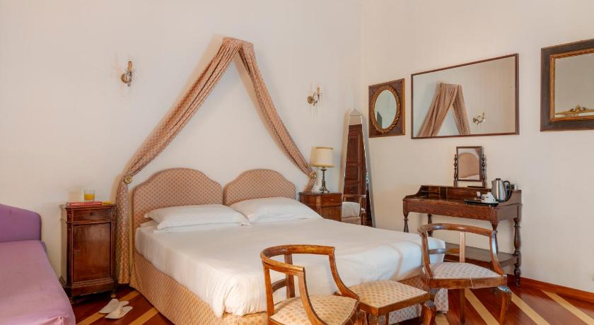 Image of Habitación Familiar (Family Room) 1