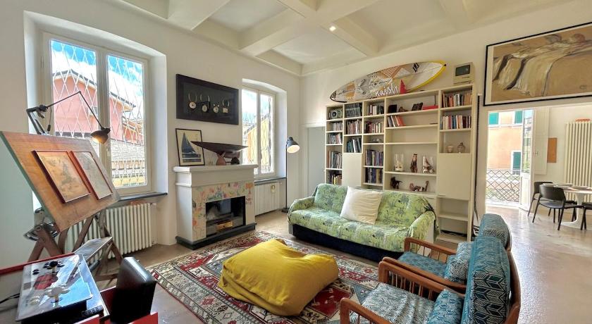 House and Art, luxury design with 80 sqm terrace