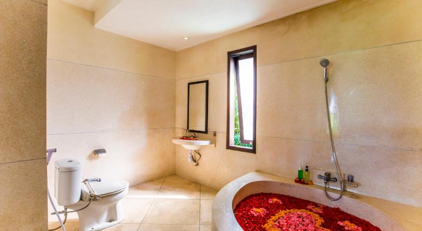 巴厘 Warung Mandi & Villa 4星级 民宿 泳池