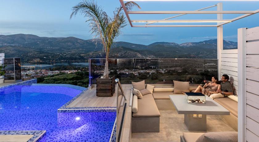 Image of Grand Suite with Private Pool 3