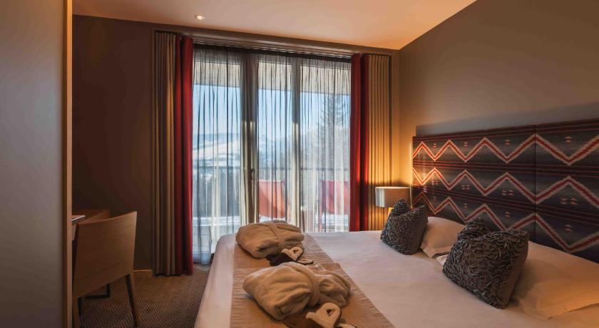 Image of Double or Twin Room with Terrace 3