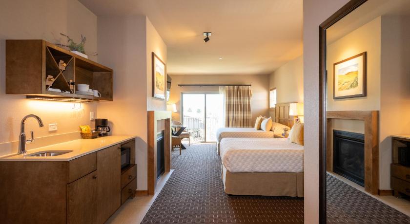 리치랜드 (WA) The Lodge at Columbia Point 4성급 숙소 수영장