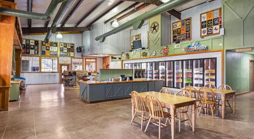 잉그램 Texas Hill Country Resort 숙소 부대시설