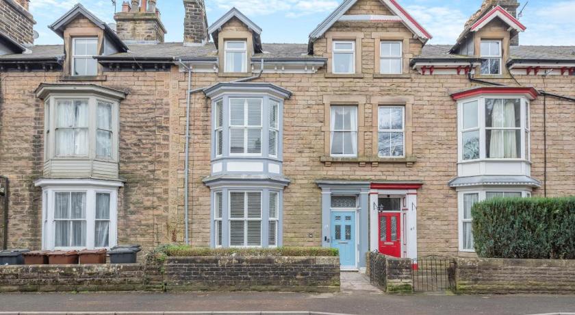 6 Bed in Buxton oc-s31063