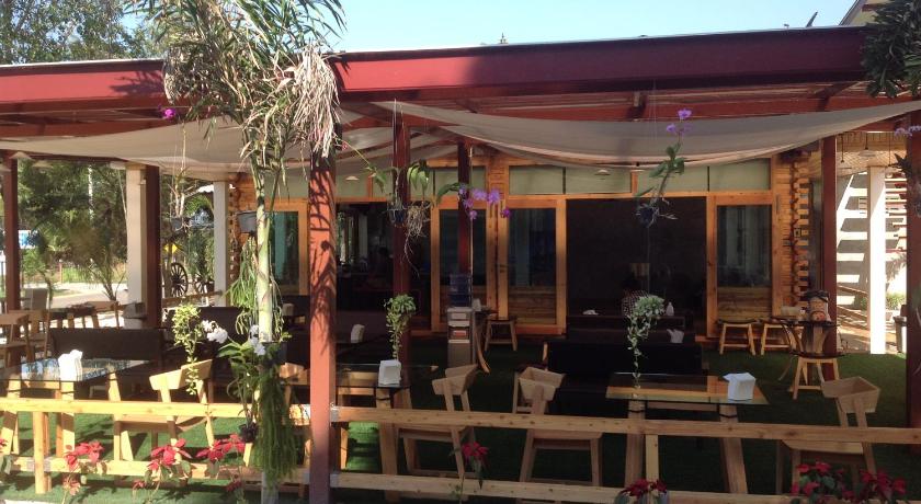 达叻 Check In & Chill Out 3星级 酒店 外观