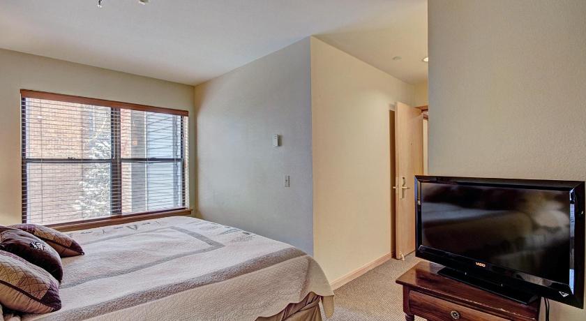 Image of Double Room 3