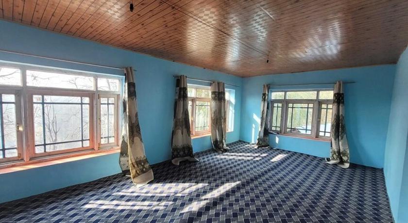 Hotel O Home Mehdi Homestay