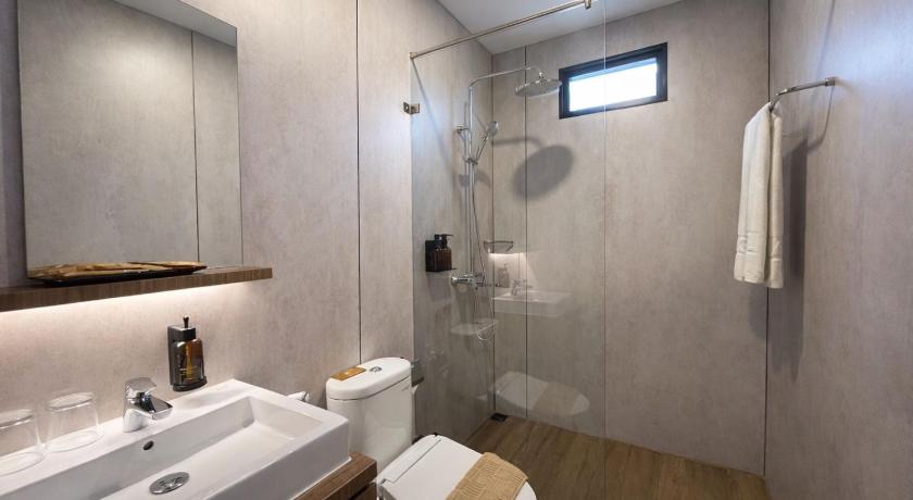 The Glamping @ARTOTEL Pelangi Park - image 27
