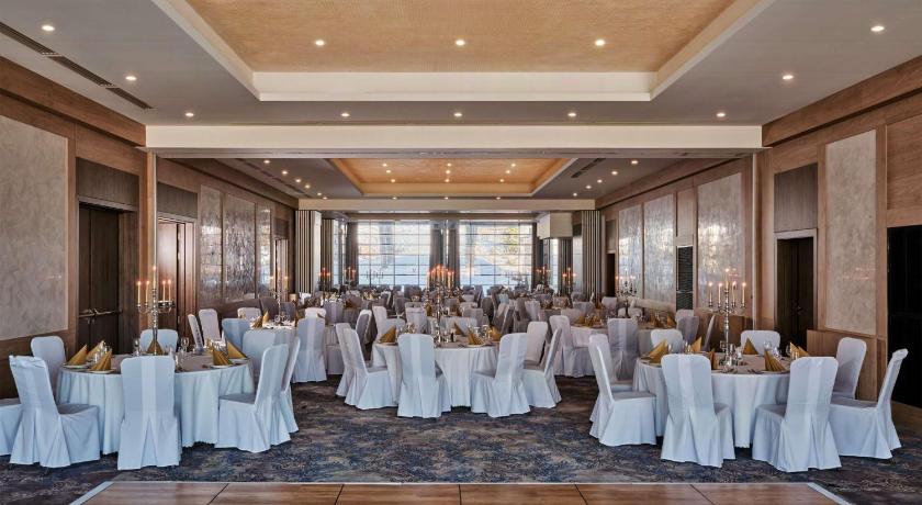 Zakopane Radisson Blu Hotel Residences Zakopane 5-Star Hotel pool