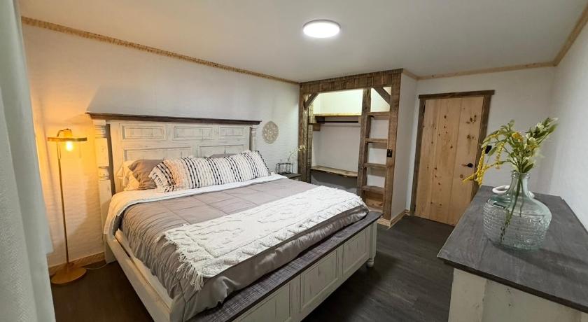cozy cabin getaway