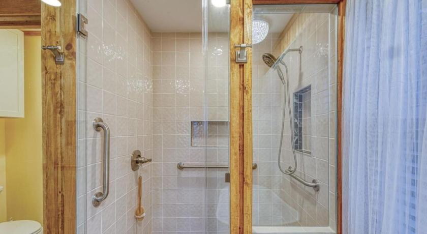 핫 스프링스 (NC) Holiday Home Bull Mountain Aerie by Interhome 2성급 숙소 전망