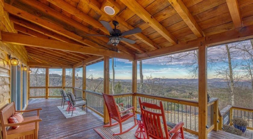 핫 스프링스 (NC) Holiday Home Bull Mountain Aerie by Interhome 2성급 숙소 로비