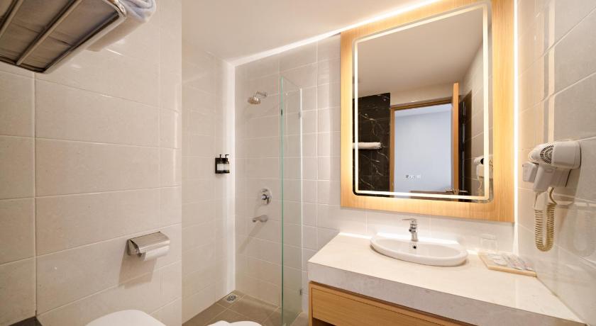 Image of Suite 2