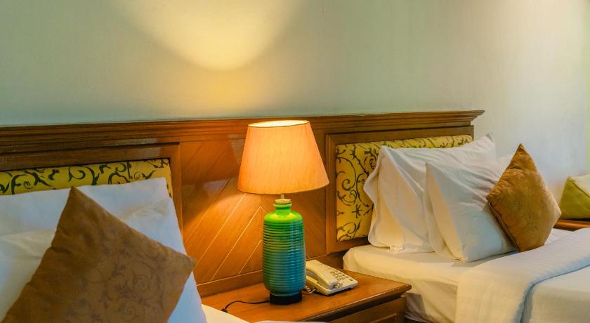 Image of Tropical Villa Twin 15