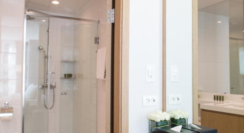 รูปของอพาร์ตเมนต์ดีลักซ์สองห้องนอน (Deluxe Two-Bedroom Apartment) 9