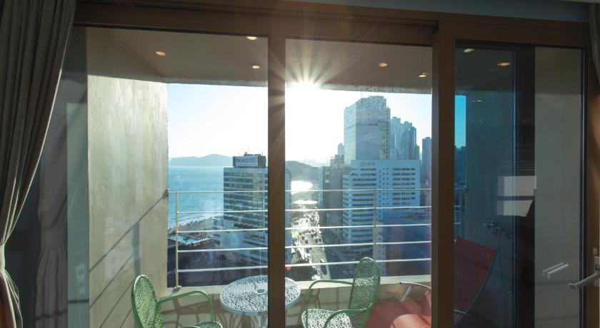 Busan Haeundae Marianne Hotel Hotel exterior