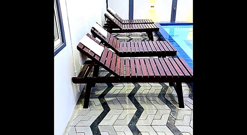Blue Diamond Resort - image 23