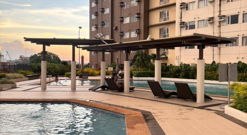 CDO CITYSCAPE CONDO - image 3