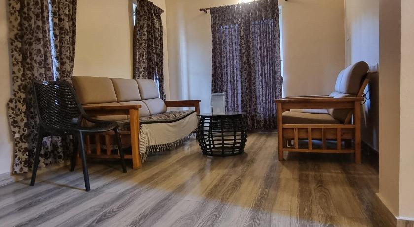 Honey bee cottages - image 23