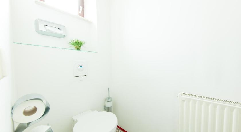 Image of Apartment 10